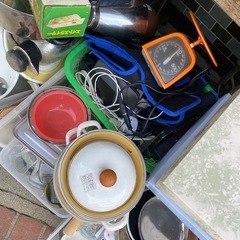 ご自由にどうぞ！食器などの画像