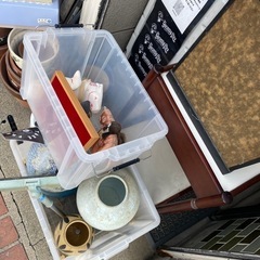 ご自由にどうぞ！食器などの画像