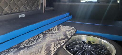 ハイエースリンクスファクトリーベットキットダークプライム6型ワイド