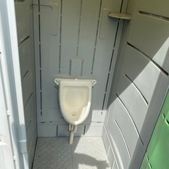 仮設トイレ　中古　大小セット　清掃済みの画像