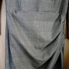 ✨超スペシャルSALE/詳細✨800円〜✨展示品   ZARA BASIC  ドレープワンピースの画像