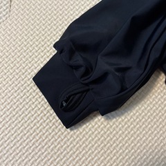 新品🌟𝗚𝗟𝗢𝗕𝗔𝗟 𝗪𝗢𝗥𝗞 ラッシュガード 100cmの画像