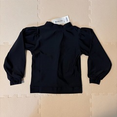 新品🌟𝗚𝗟𝗢𝗕𝗔𝗟 𝗪𝗢𝗥𝗞 ラッシュガード 100cmの画像