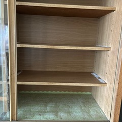 食器棚　の画像