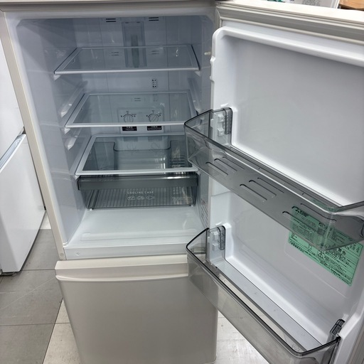 ★リユースのサカイ千葉中央店★期間限定割引有MITSUBISHI 冷蔵庫　20年製　146L TC3765