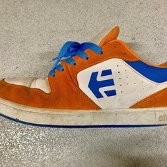 エトニーズ　スニーカーの画像