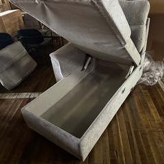 平日お渡しは値引き　一人掛け　二人掛け　ソファ　未使用の画像