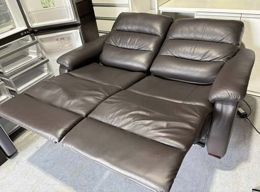 NITORI ニトリ ビリーバー2人掛け電動リクライニングソファ