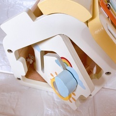 新品❤️知育玩具 木製 おもちゃ モンテッソーリ　出産祝い　型はめ　木琴時計　黄色の画像