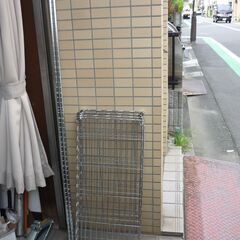 ⑥　メタルラック　４段　横幅８０センチ　他にもメタルラック出品中です
