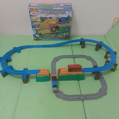 プラレール　トーマス　のび～るにじの橋セット