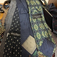 ネクタイ　大量