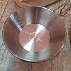 新品　非売品　フィールドライフ監修　シェラカップ２個セット　収納袋付き　の画像