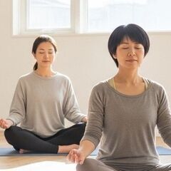 40~70代のためのこころと身体を整えるやさしいヨガ【高津駅徒歩1分】