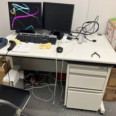 事務所用OA机☆状態良い☆10KM圏内配達料1千円☆引取歓迎