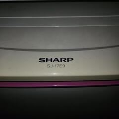 SHARP冷蔵庫の画像