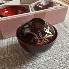 高級なお椀セットの画像