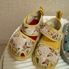 子ども用サンダル2種類セットの画像