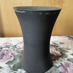 大きな花瓶 黒 陶器 焼き物 中古品 花器 重たい