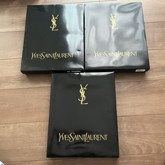未使用　イブサンローラン　YSL フェイスタオル　バスタオル　ブランドの画像