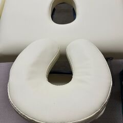 【新古品】マッサージ用簡易ベッドの画像