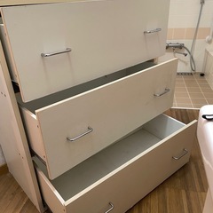 譲ります！タンスの画像