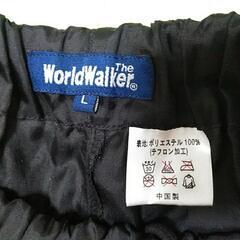 薄いLの黒いジャージの画像