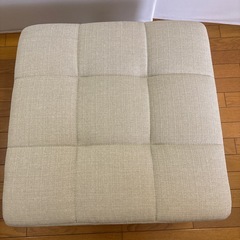 お取引終了しました。美品　激安　moreオットマン　中古品の画像