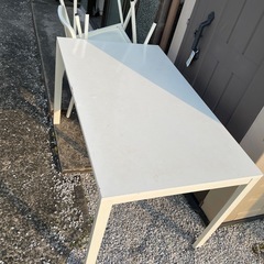 IKEA　ダイニングテーブル　　