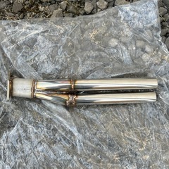 デュアルマフラーzn6前期 86 (レガシィ) 大谷地の車のパーツの