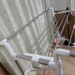 室内物干しの画像