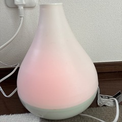 加湿器アロマディフューザーほぼ未使用の画像