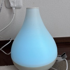 加湿器アロマディフューザーほぼ未使用の画像