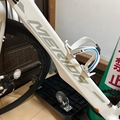【最終値下げ】メリダ！クロスバイク　
の画像