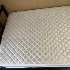 パイプベッド　(使用年数３年)