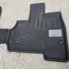 N-BOX jf3 純正ラバーマットの画像