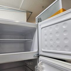 冷蔵庫大幅値下げしました🎵￥13,200→￥9,900　No3302　２ドア冷蔵庫　ハイアール　2018年製　容量130L　1人暮らしに最適なサイズです♪　リサイクルショップどりーむ天保山店の画像