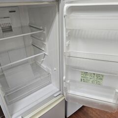リサイクルショップどりーむ天保山店　No3304　２ドア冷蔵庫　SHARP　2009年製　容量167L　1～2暮らしに最適なサイズです♪の画像