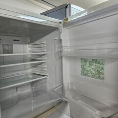 リサイクルショップどりーむ天保山店　No3309　2ドア冷蔵庫　ユーイング　2013年製　容量110L　1人暮らしに最適なサイズです♪　の画像