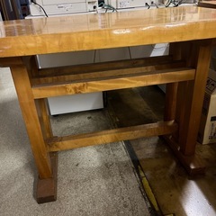 一枚板風テーブルの画像