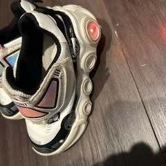 16cm 歩くと光ります！の画像