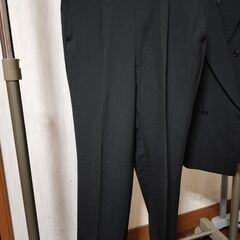 Visage homme　夏用　Sサイズ　ダブルスーツ　喪服　冠婚葬祭　下取り用の画像