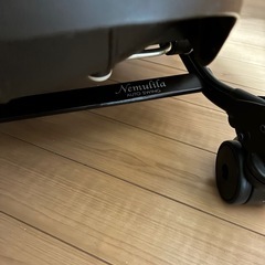 電動スイング　コンビ　ネムリラの画像