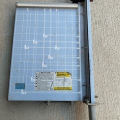 事務用品　ペーパーカッター　　