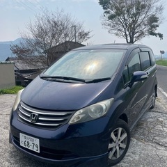 フリードGエアロLパッケージ 車検R9年6月まで‼️エアコン効かない!の画像