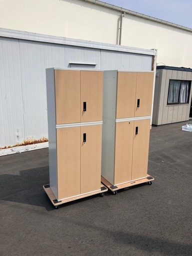 【OF-47】定価約6万　Plus プラス フラットラインストレージシリーズ 上下セット書庫 キャビネット ホワイトスチール×メープル スリムサイズ 鍵付き　ナチュラル木目調　検)事務机　オフィス チェア　会議 椅子　ロッカー　ミーティングテーブル　応接ソファ 店舗 事務所 什器　書庫 本棚 ラック デスク スチール 美品多数 格安 【中古オフィス家具】