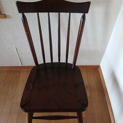 北海道民芸家具テーブル、椅子4脚 (遠藤二郎) 伊東のダイニング