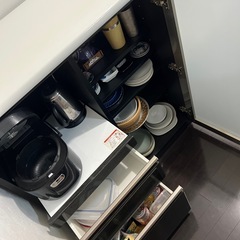お譲り先決まりました　食器棚　キッチン棚　収納棚　の画像