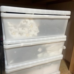 ニトリ　3段衣装ケース