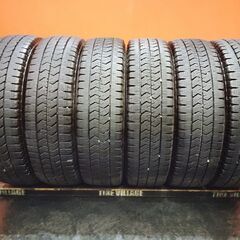 BS BLIZZAK W989 205/75R16 113/11...
